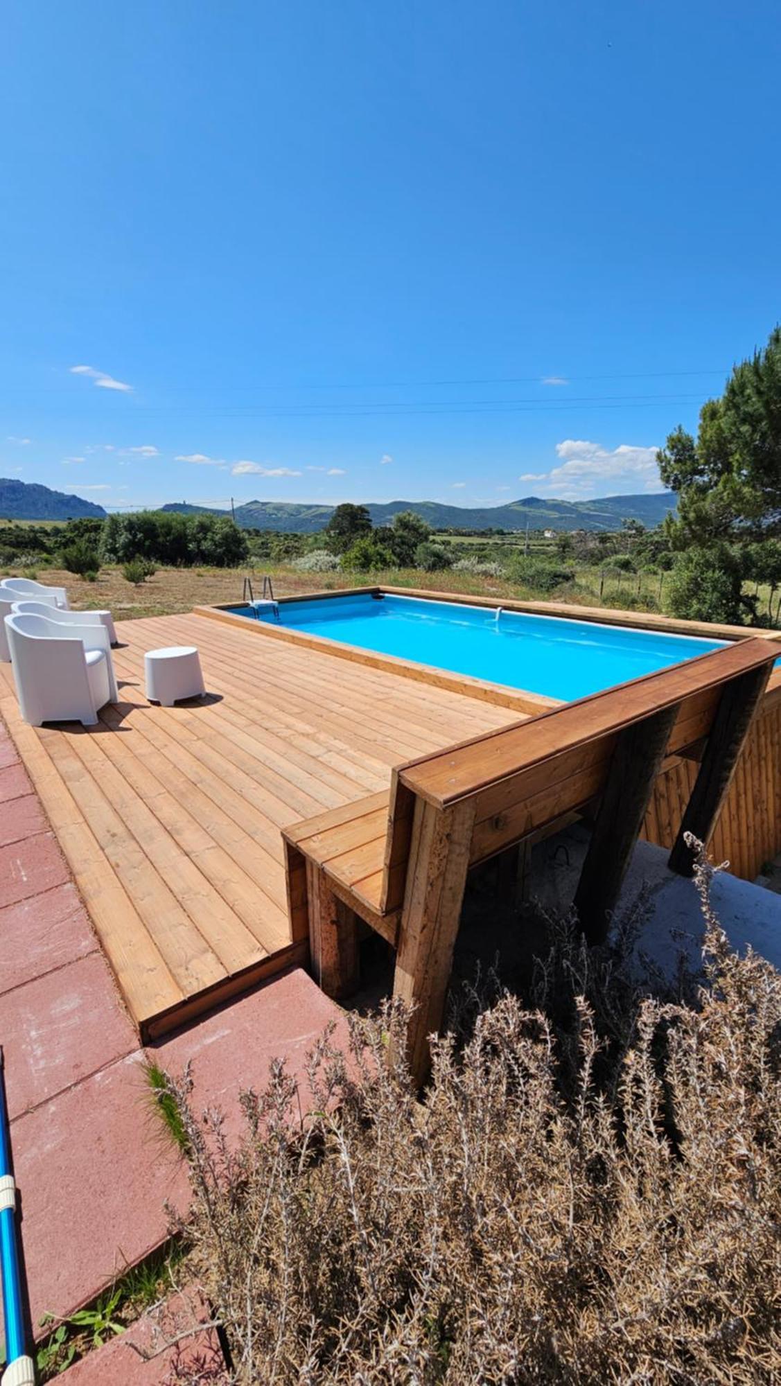 Villa Jolies Viddalba エクステリア 写真